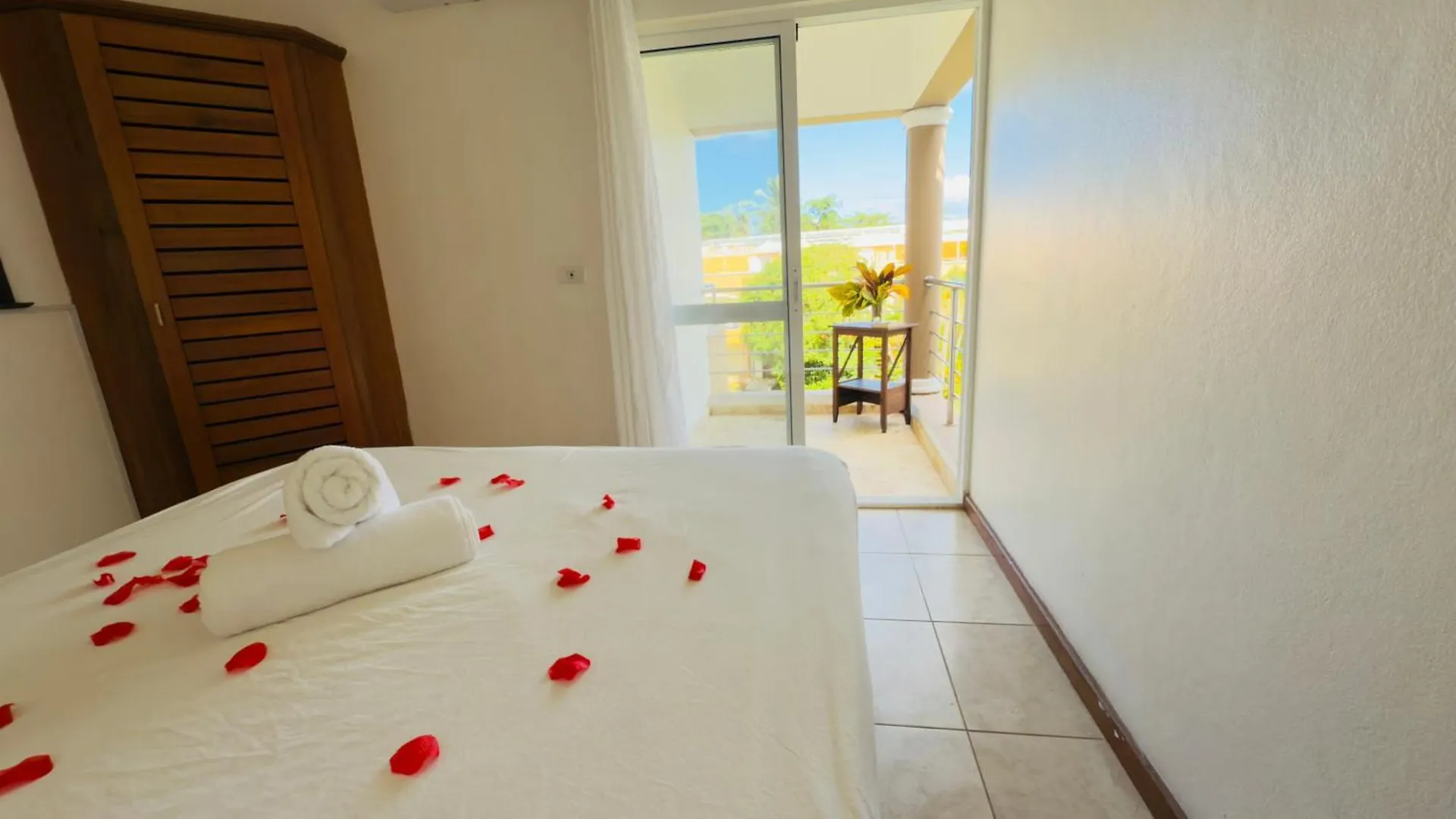 Las Ballenas Beachfront Apartments Las Terrenas République dominicaine