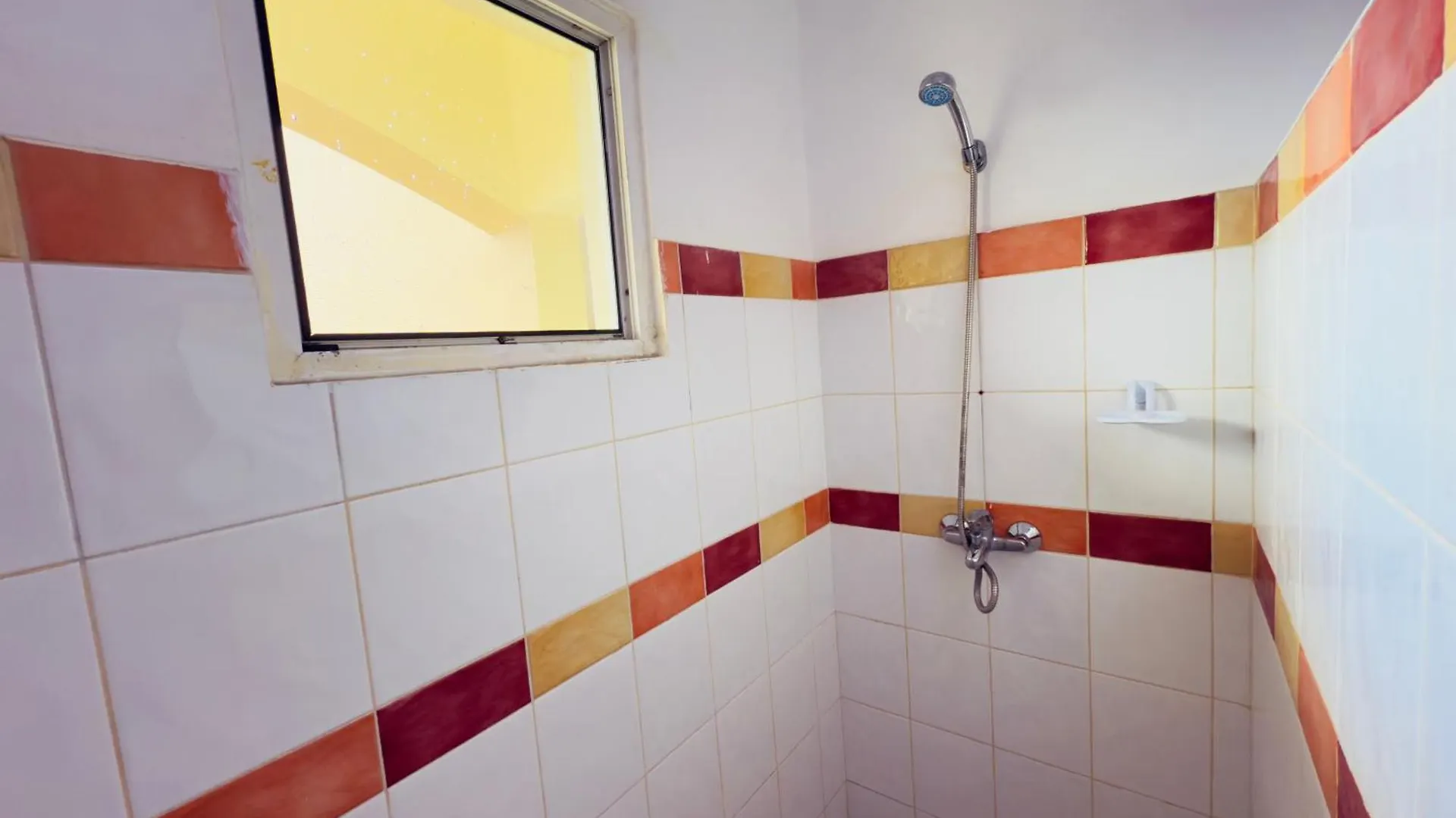 Las Ballenas Beachfront Apartments Лас Терренас 0*,